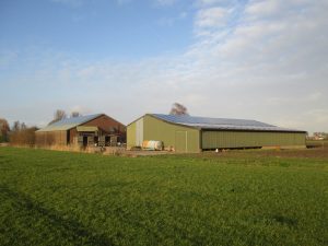 324 zonnepanelen op het dak in Hoeven